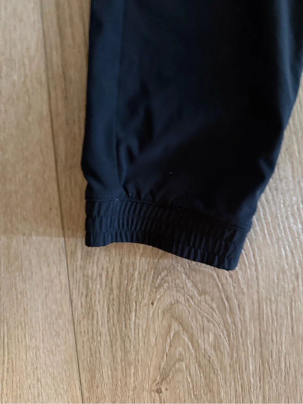 Eddie Bauer Men’s Small Black Pull On Jogger Pants Elastic Waist Outdoor